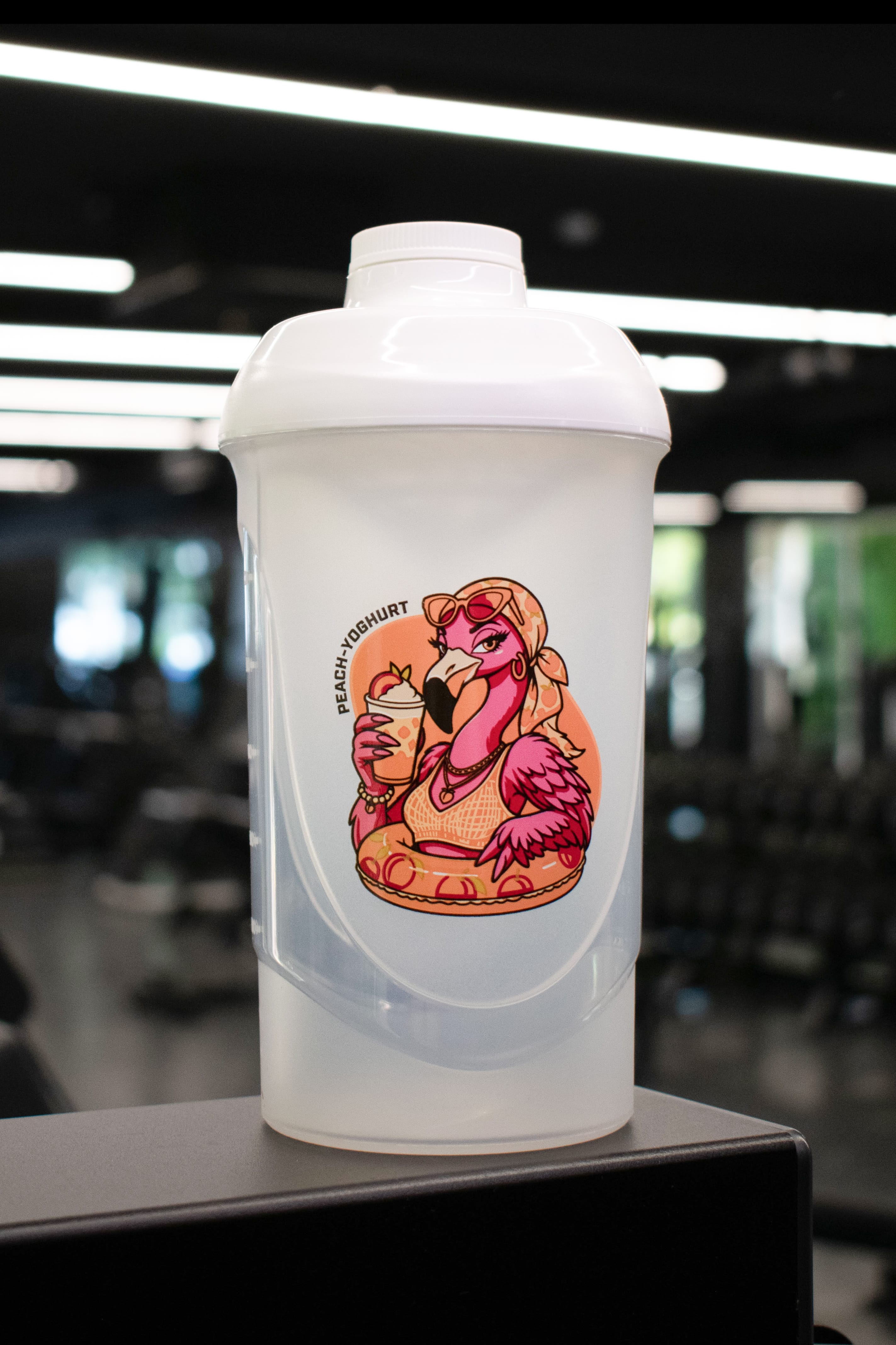 Limitowana edycja, kolekcjonerski szejker (Jogurt brzoskwiniowy) - 600 ml